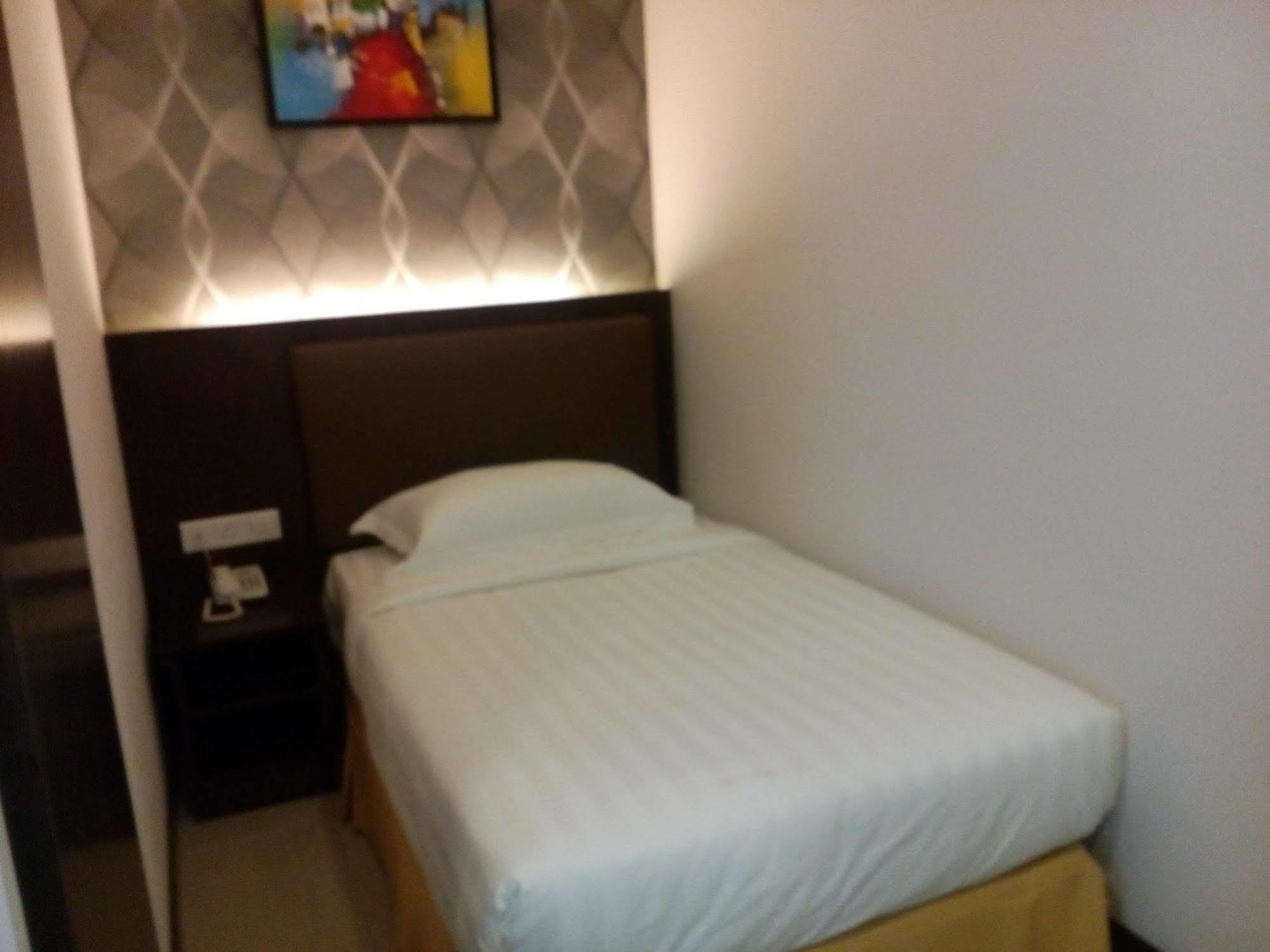 Sunrise Hotel Petaling Jaya